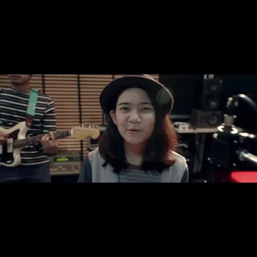 เมื่อได้พบ  ft. Plastic Plastic