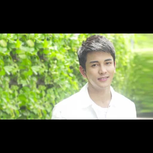 ใกล้ชิดแพ้คิดถึง