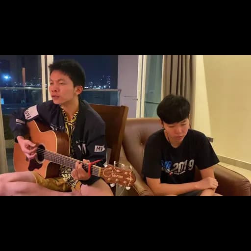 กอดฉันคงหนาว กอดเขาคงอุ่น