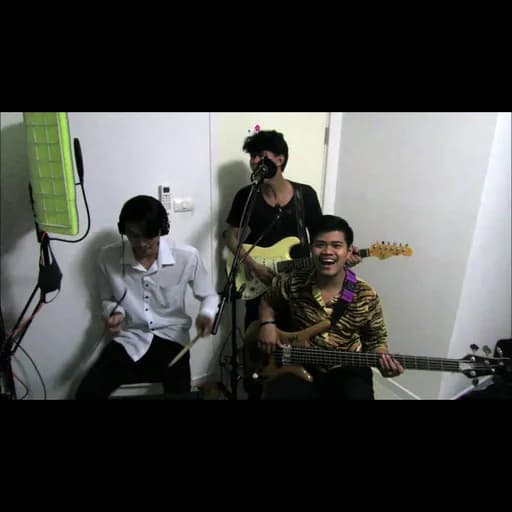 น้ำเต็มแก้ว