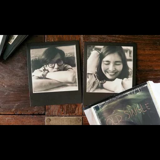 OLD SINGLE