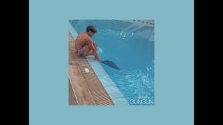 วาฬเกยตื้น - GUNGUN