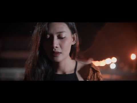 คล้าย  ft. Red Eye Pilots - สมอารมณ์
