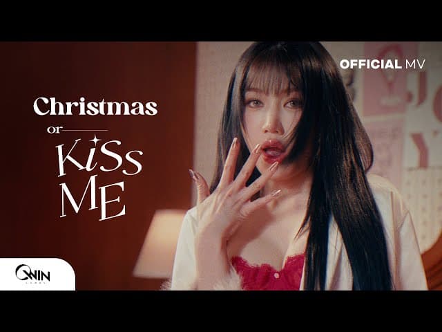 CHRISTMAS OR KISS ME