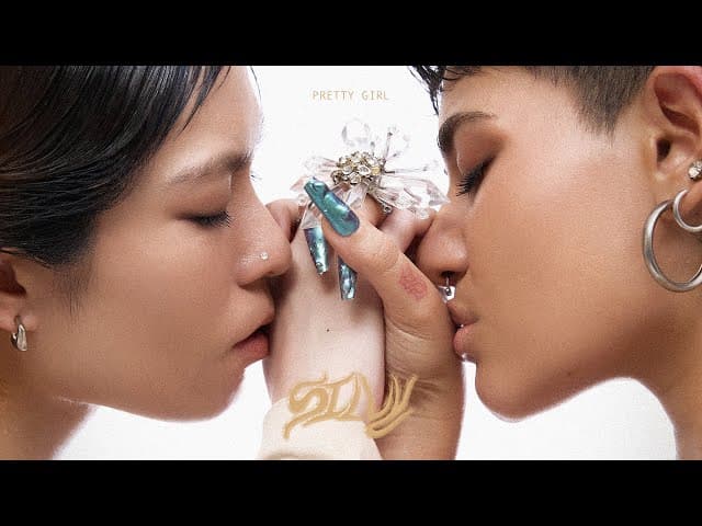 Pretty Girl (ใกล้เธอ)  ft. Pat Zweed n’ Roll