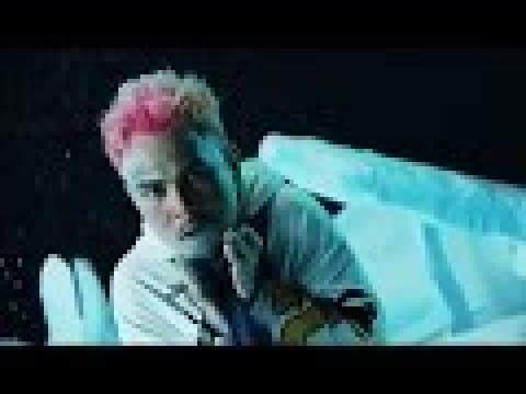 แบกไม่ไหว  ft. Lazyloxy - UrboyTJ