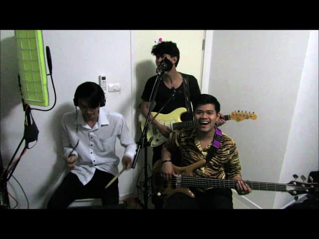 น้ำเต็มแก้ว