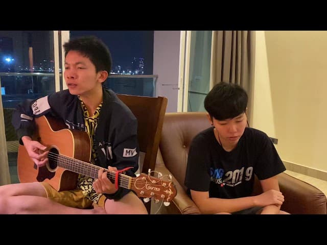 กอดฉันคงหนาว กอดเขาคงอุ่น