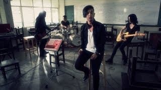 พูดไม่ค่อยถูก - AB Normal