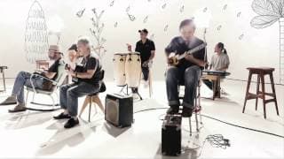 Love the Earth - นั่งเล่น